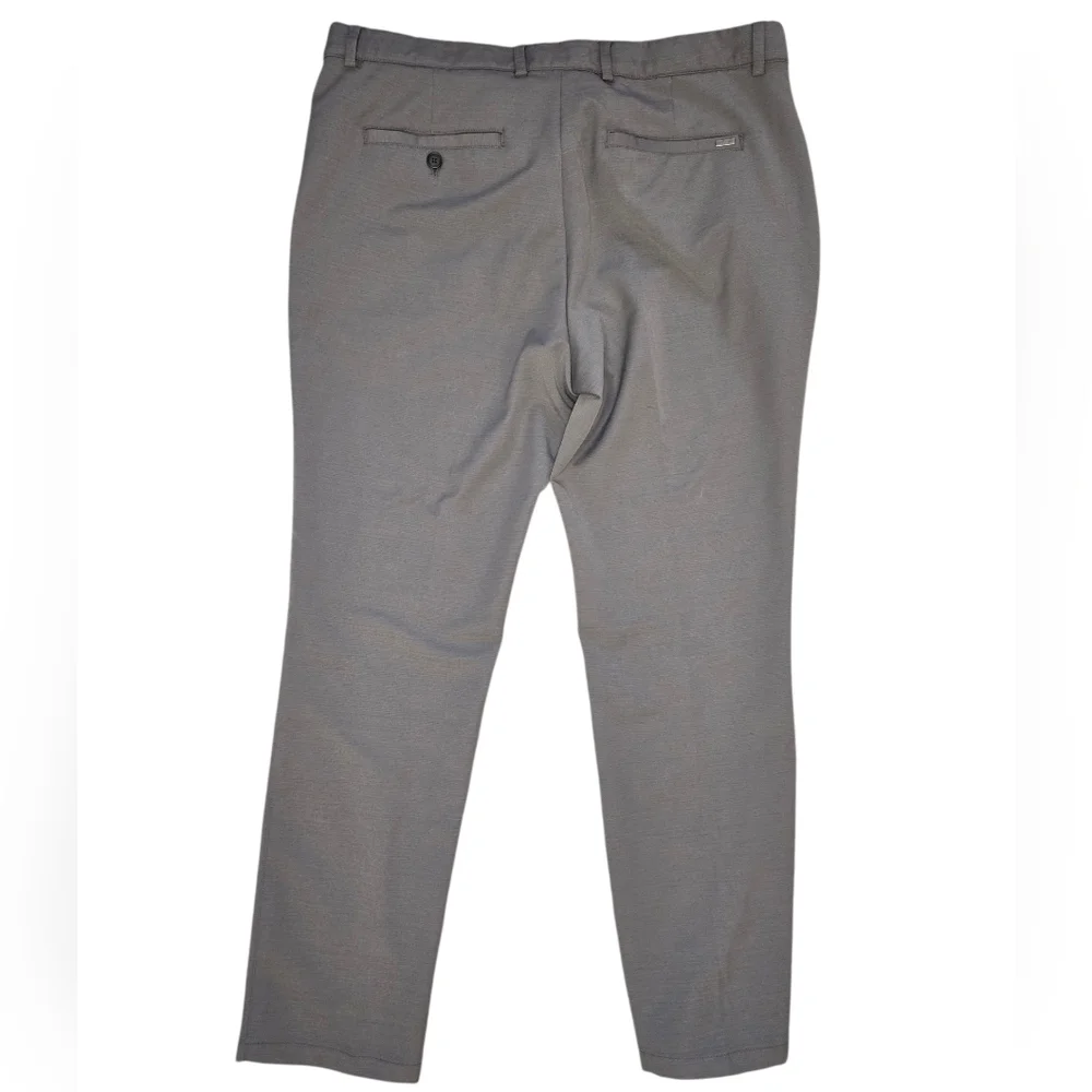 Greg Norman Shark Men’s Flat Front Golf Pants NWOT Size 36/30